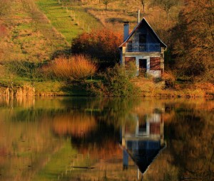 What kind of life does God desire for us?